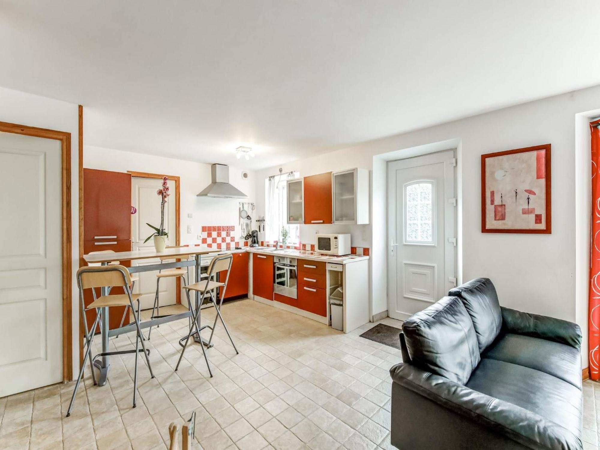 Holiday Home With Garden In Brainville Екстериор снимка